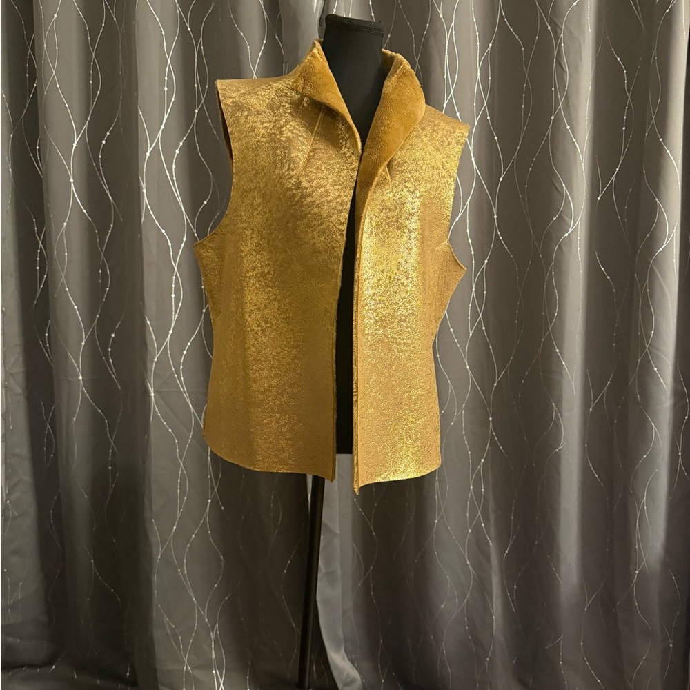 Rafaella Gold Sleeveless Vest